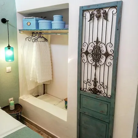 펜션 Aelia Sea House 폴카